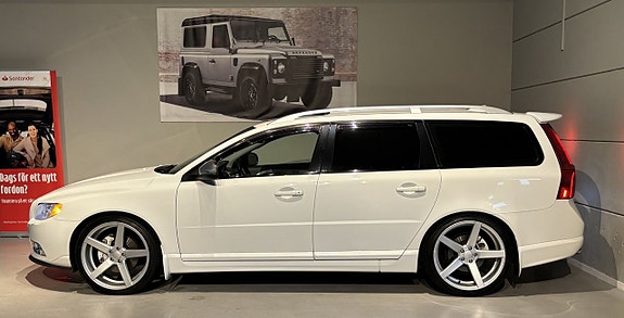 Volvo V70 9 of 30