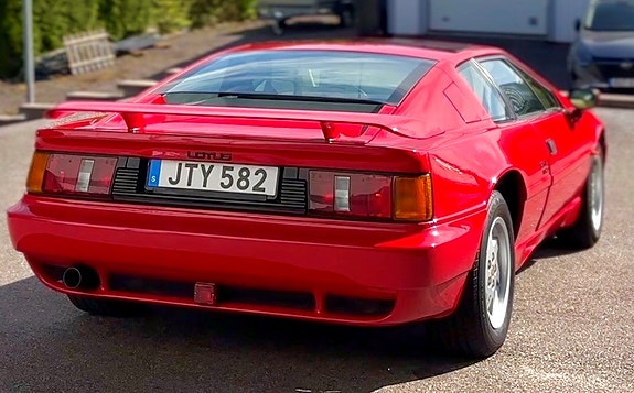 Lotus Esprit 3 of 20