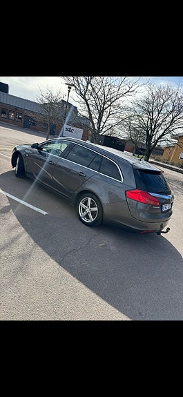 Opel Insignia 5 of 7