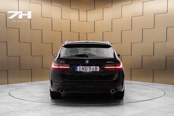 BMW 330e 3 of 20