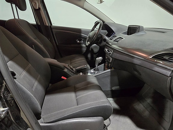 Renault Megane 10 of 15