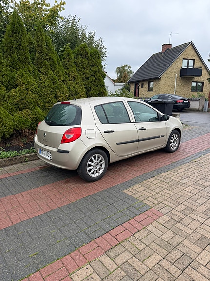 Renault Clio 3 of 5