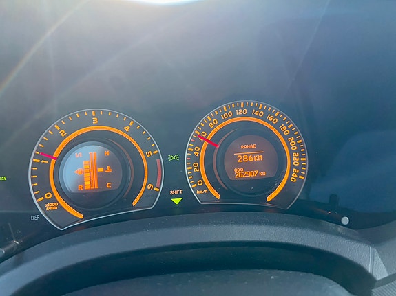 Toyota Auris 3 of 4