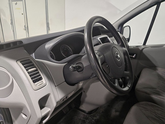 Nissan Primastar 8 of 14