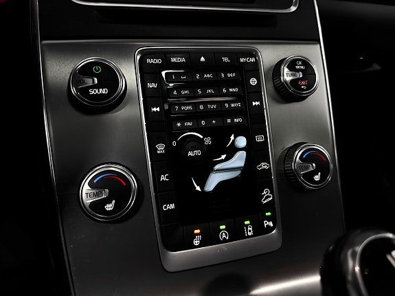 Volvo V60 Cross Country 27 of 30