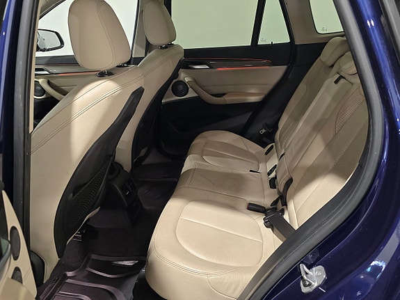 BMW X1 9 of 15