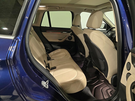 BMW X1 11 of 15