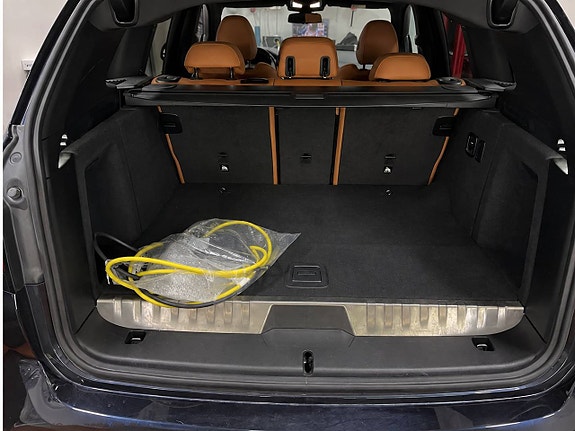 BMW X3 4 of 5