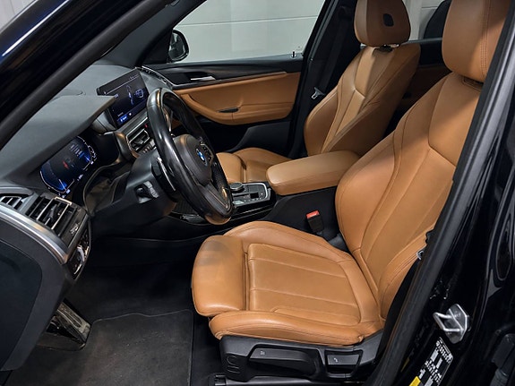 BMW X3 2 of 5