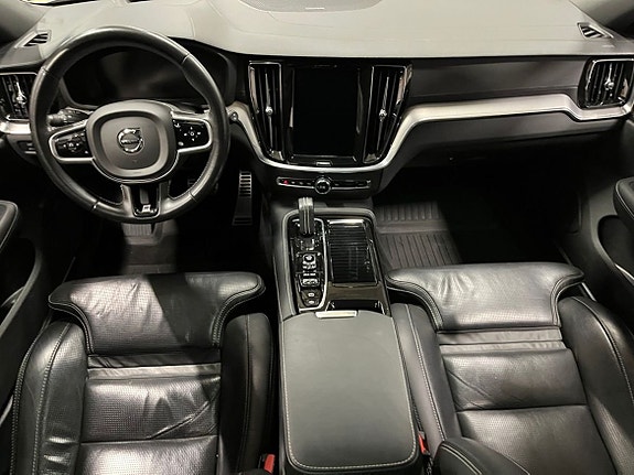 Volvo V60 5 of 25