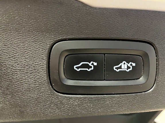 Volvo V60 24 of 25