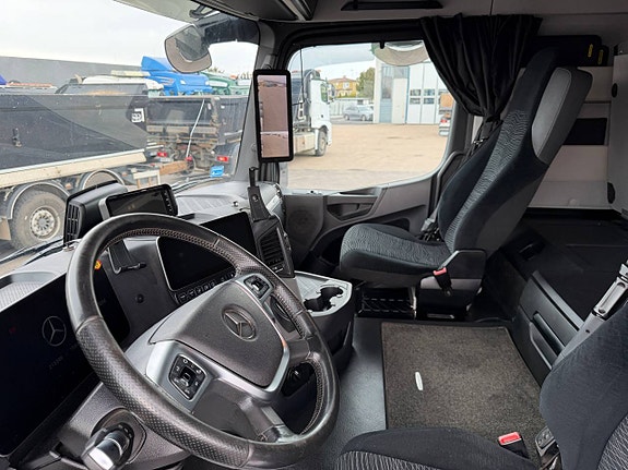Kranväxlare mb arocs 3253 tridem stor kran med jibb lågmil 11 of 12