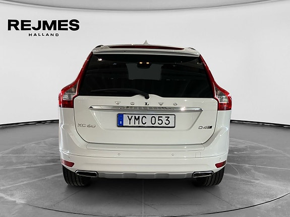 Volvo XC60 7 of 13