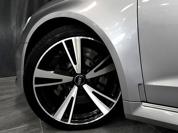 Audi RS3 10 of 30