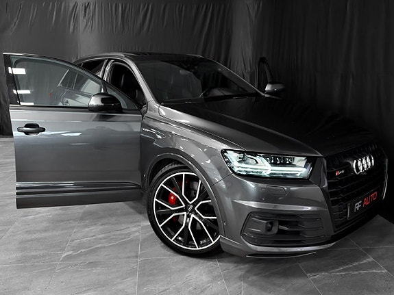 Audi SQ7 4 of 30