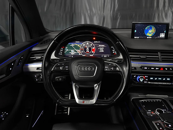 Audi SQ7 19 of 30