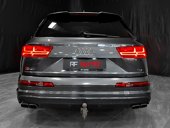 Audi SQ7 14 of 30