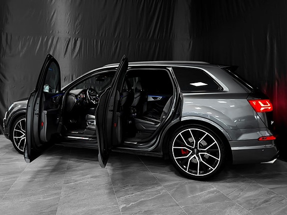 Audi SQ7 9 of 30