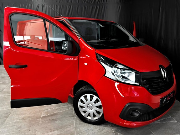 Renault Trafic 4 of 26