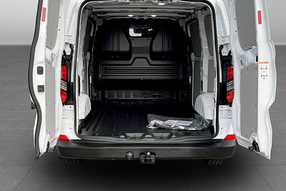 Ford Transit Custom 7 of 7