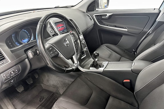 Volvo XC60 9 of 13