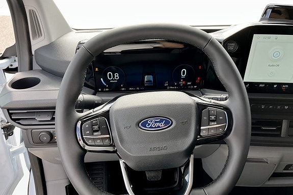 Ford Transit Custom 15 of 20