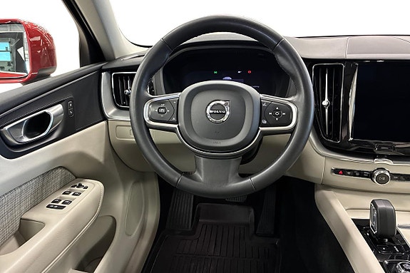 Volvo XC60 11 of 22