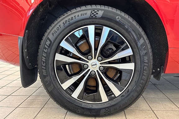 Volvo XC60 17 of 22