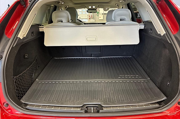Volvo XC60 12 of 22