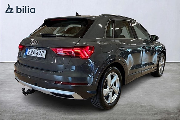 Audi Q3 8 of 27