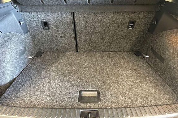 Seat Arona 9 of 15