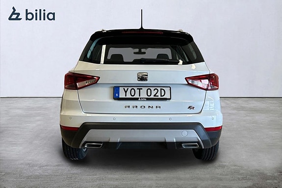 Seat Arona 3 of 15