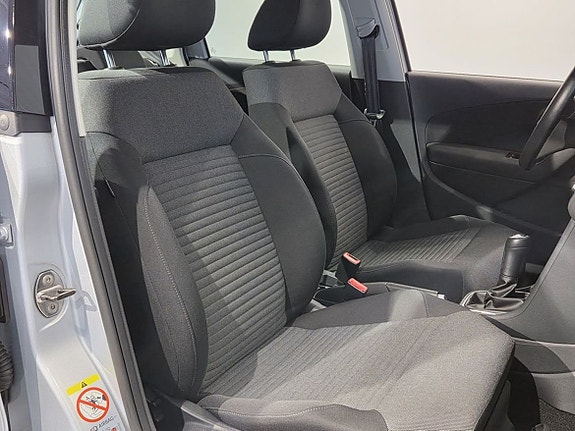 Volkswagen Polo 6 of 15