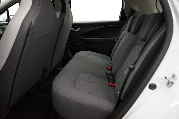 Renault Zoe 7 of 16