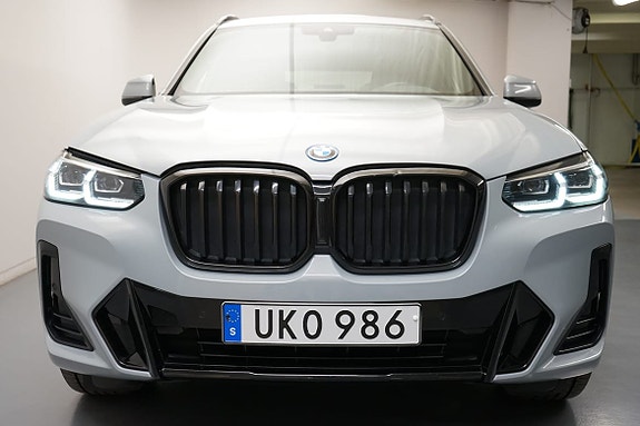 BMW X3 16 of 18