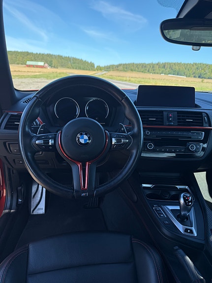 BMW M2 7 of 11