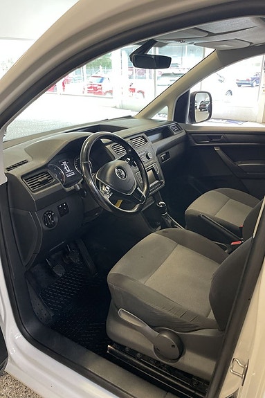 Volkswagen Caddy 5 of 9