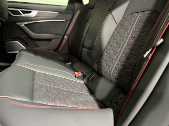 Audi RS6 16 of 21