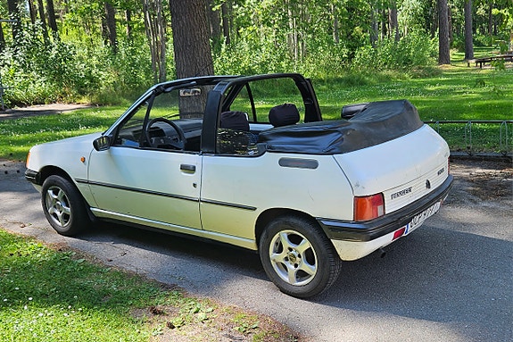 Peugeot 205 5 of 5