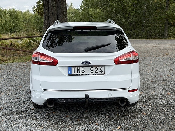 Ford Mondeo 6 of 22