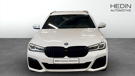 BMW 530e 8 of 9