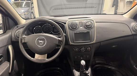 Dacia Sandero Stepway 10 of 12