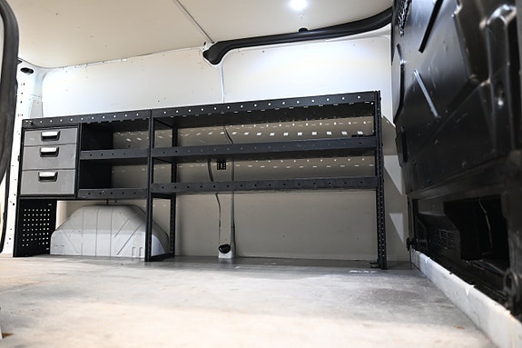 Ford Transit Custom 15 of 29