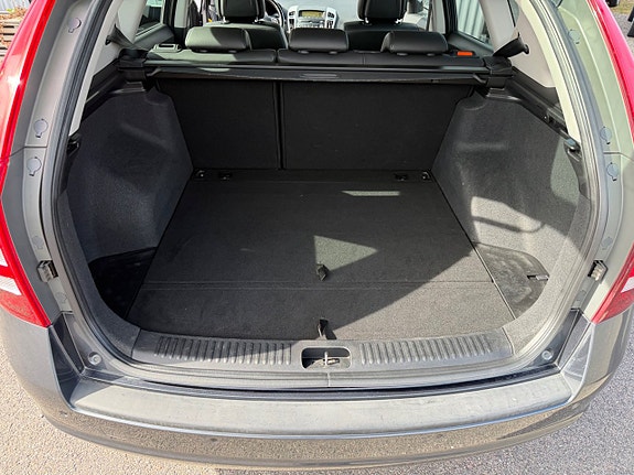Kia Ceed 7 of 8