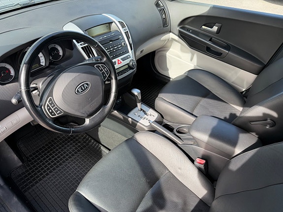 Kia Ceed 5 of 8
