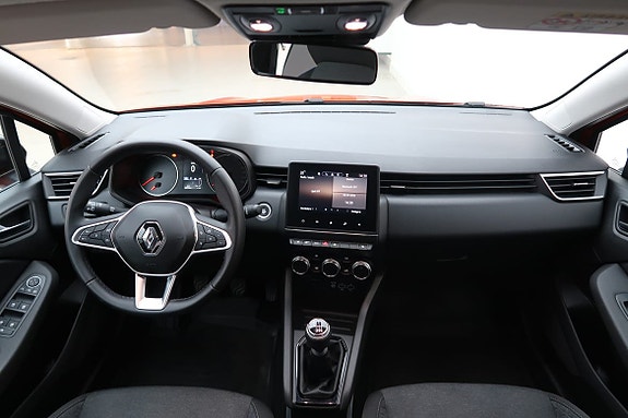 Renault Clio 7 of 12
