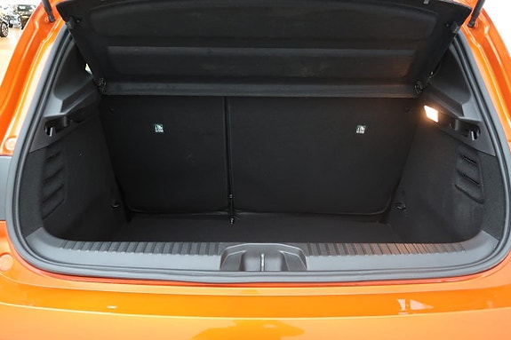 Renault Clio 12 of 12