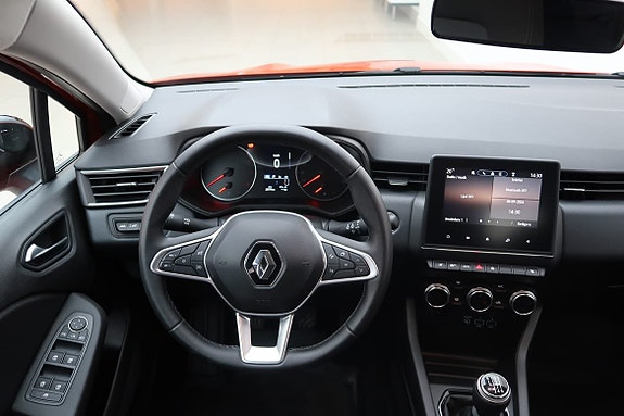 Renault Clio 6 of 12