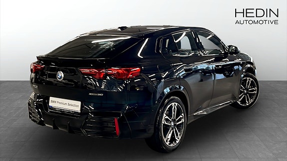 BMW iX2 2 of 9