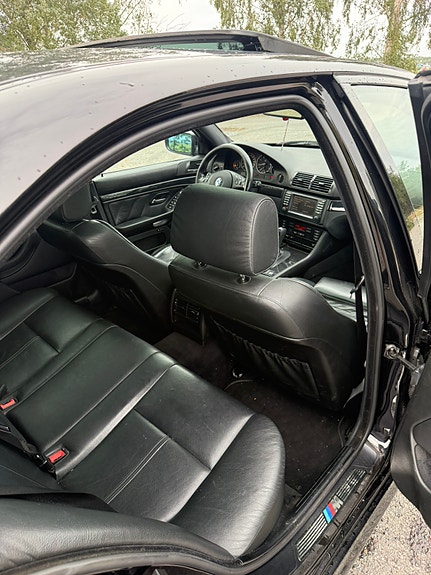 BMW 540i 6 of 7